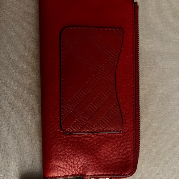 Burberry Red Leather Wallet - Picture 4 of 5